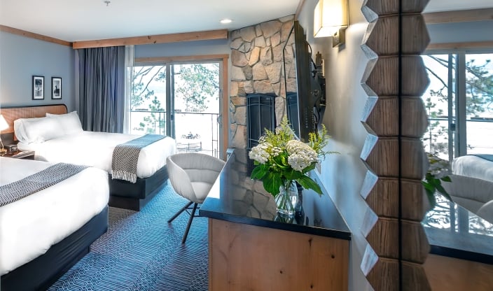 Premier Two Queen Bedroom at The Landing Lake Tahoe